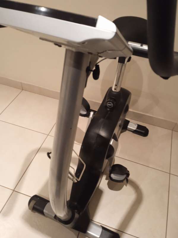 Exercise Bikes INFINITI JT990 ERGOMETER EXERCISE BIKE was sold for 751.00 on 18 Jul at 01 01 by eliteratti in Johannesburg ID 620554029